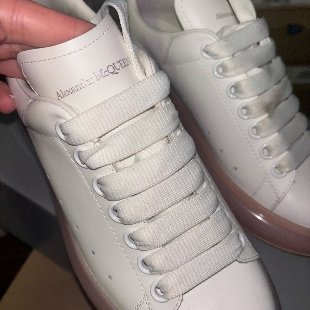 Alexander Mqueens